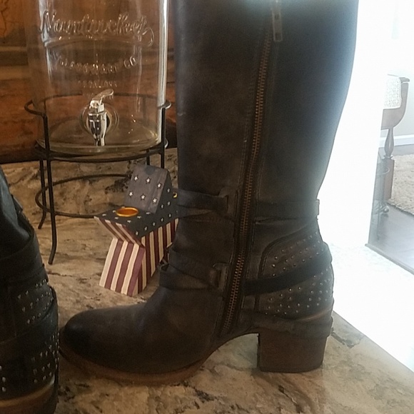 Freebird "Coy" boots by Steve Madden - Picture 3 of 7